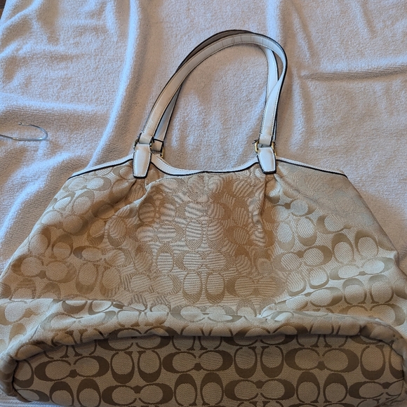 Authentic Coach Signature Devin Shoulder Bag Purse Light Khaki/Ivory - Picture 3 of 10